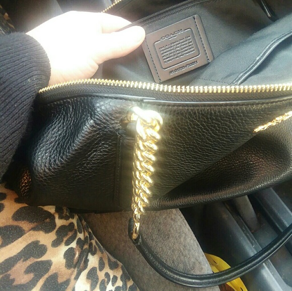 Coach purse - Picture 2 of 3